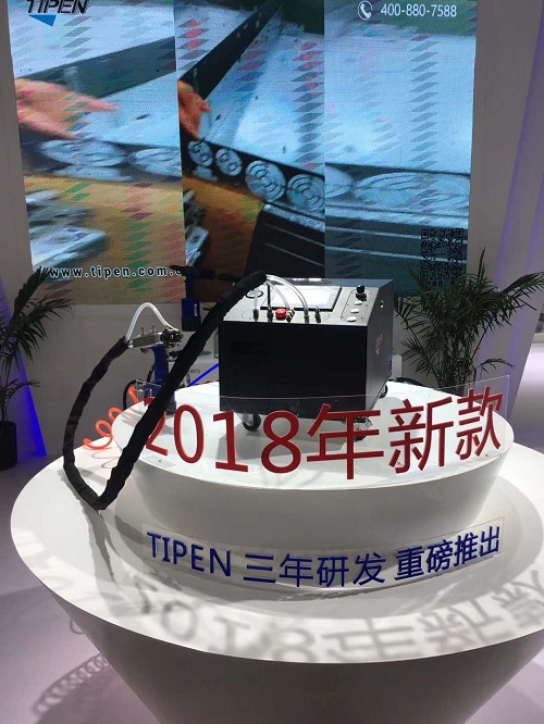 自動鉚接機案例（lì）圖片